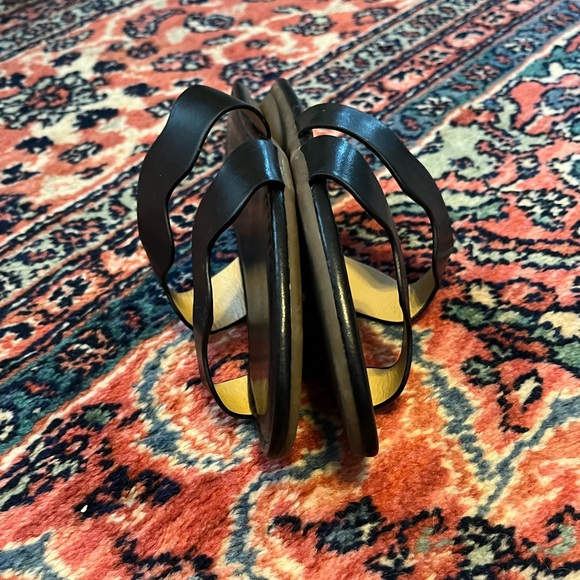 Talbots Sandals - Picture 3 of 5